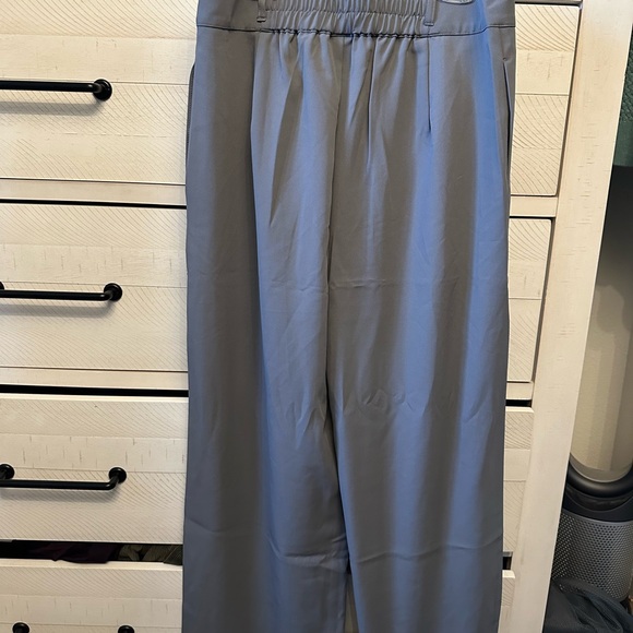 Grey Halara pants. ***Petite*** - Picture 3 of 3